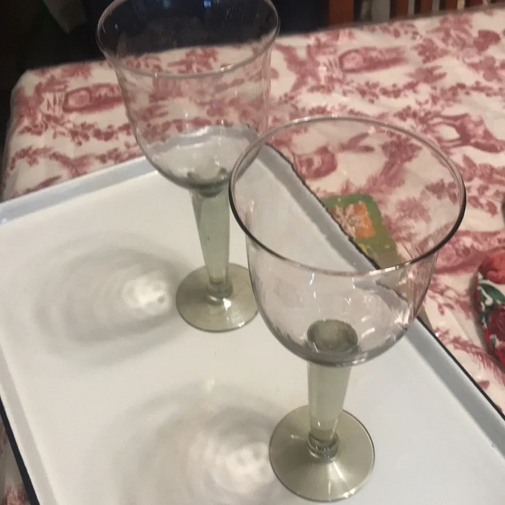 Hand Blown Clear with Subtle Smoke Color Wine/Water Glasses (2)